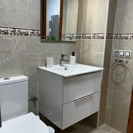 Apartment In Torrevieja With Pool - 10Min Walk To Beach