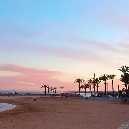 Apartment In Torrevieja With Pool - 10Min Walk To Beach Апартаменты